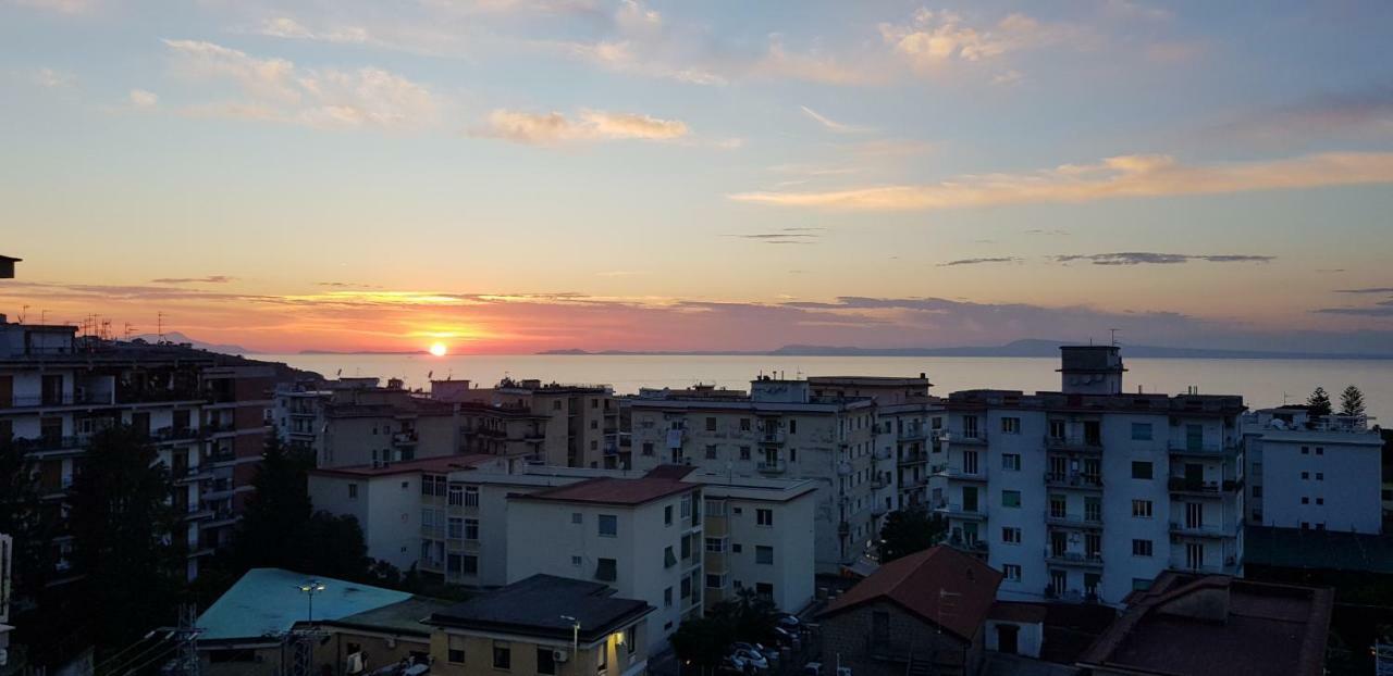Le Muse Suite Sorrento Exterior foto